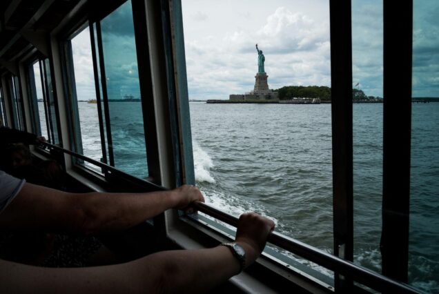 8-Hour Private NYC Highlights Tour Package